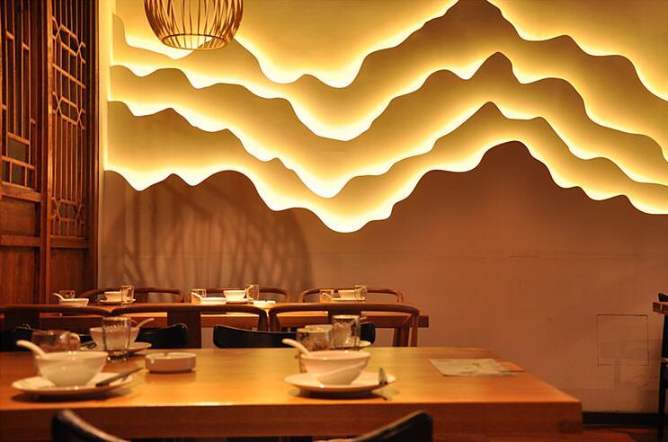 餐厅设计中如何利用灯光去营造氛围